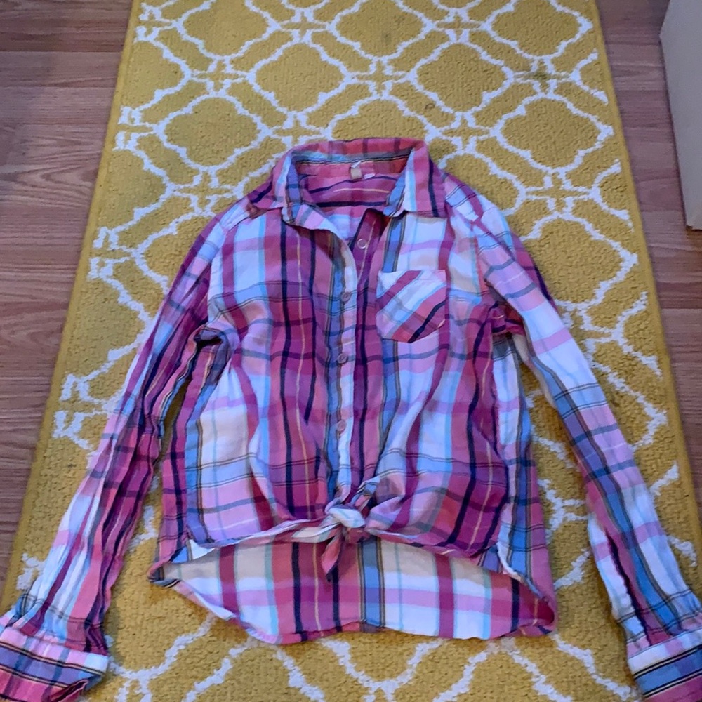 SO button own plaid shirt